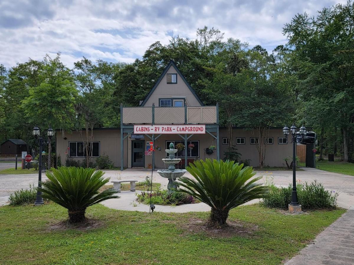 Okefenokee Pastimes Cabins And Campground Stanley Landing ภายนอก รูปภาพ